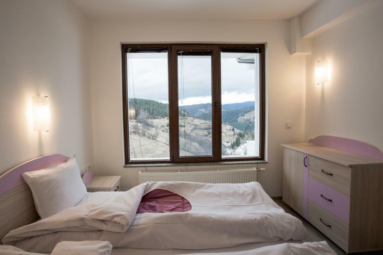 Guest House Panorama Гела Екстер'єр фото